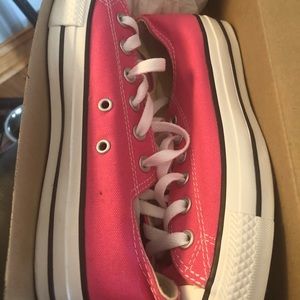 Women’s Sneakers